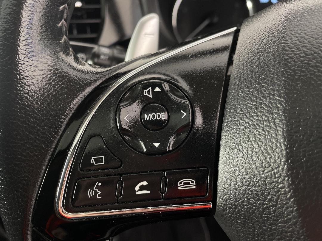 Photo '28' of Mitsubishi Outlander