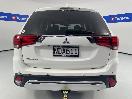 Thumbnail '6' of Mitsubishi Outlander