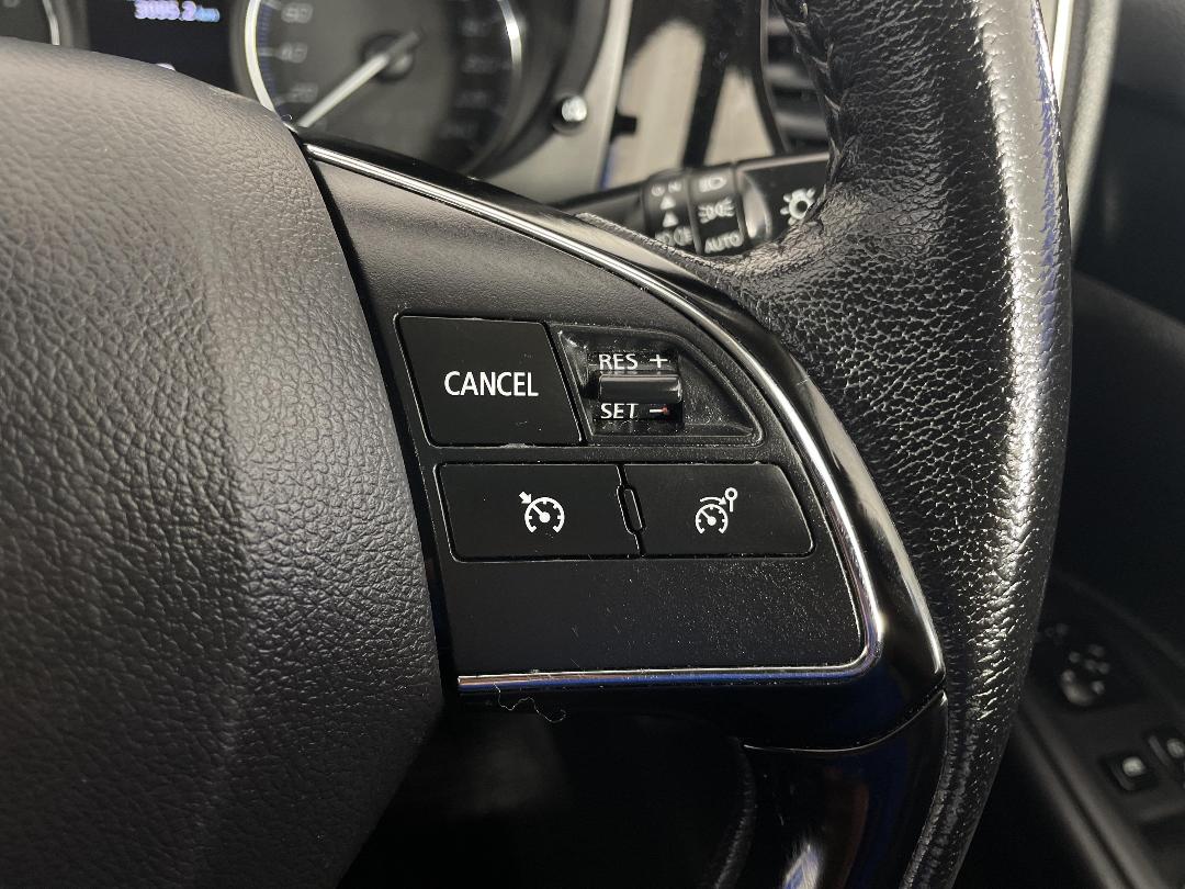 Photo '25' of Mitsubishi Outlander Photo '25' of Mitsubishi Outlander