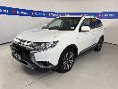 Thumbnail '4' of Mitsubishi Outlander