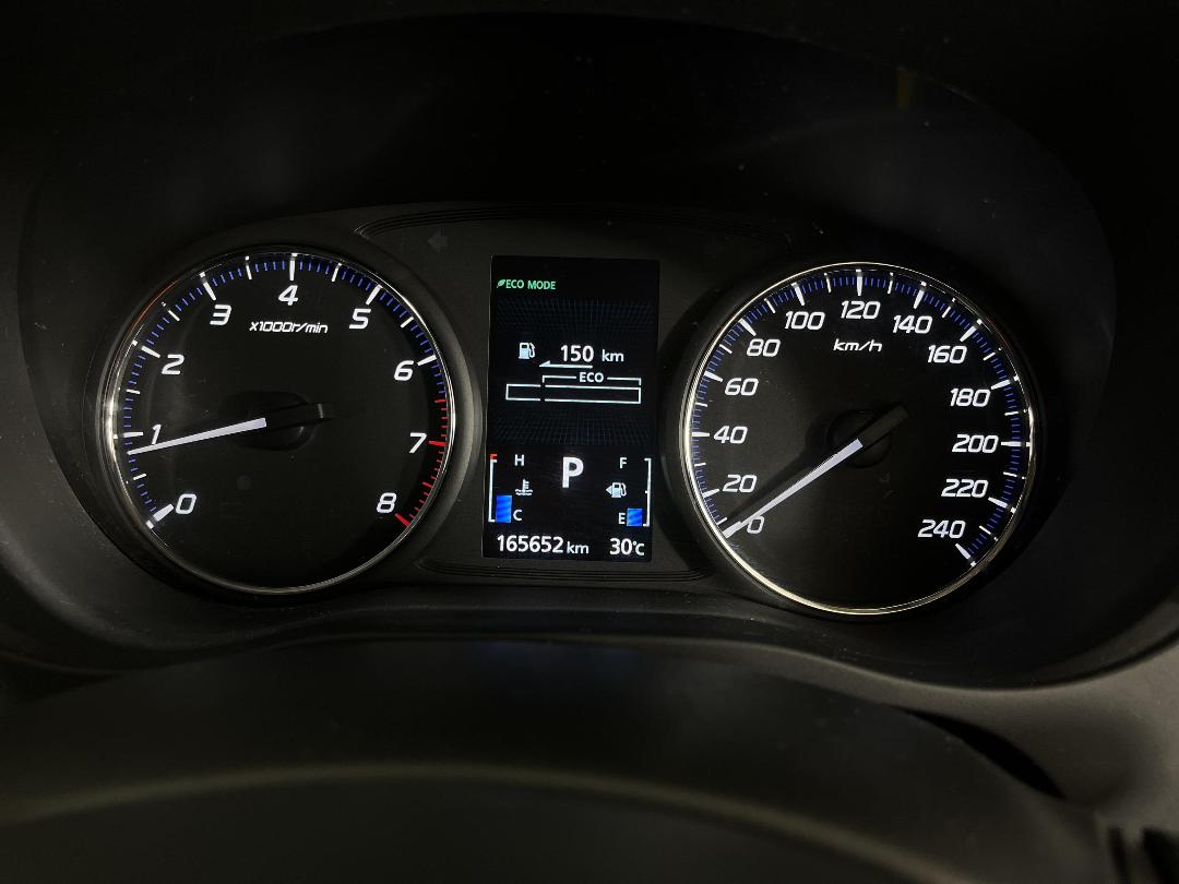 Photo '21' of Mitsubishi Outlander