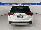 Thumbnail '6' of Mitsubishi Outlander