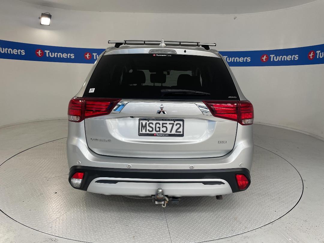 Photo '6' of Mitsubishi Outlander Photo '6' of Mitsubishi Outlander