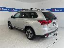 Thumbnail '5' of Mitsubishi Outlander