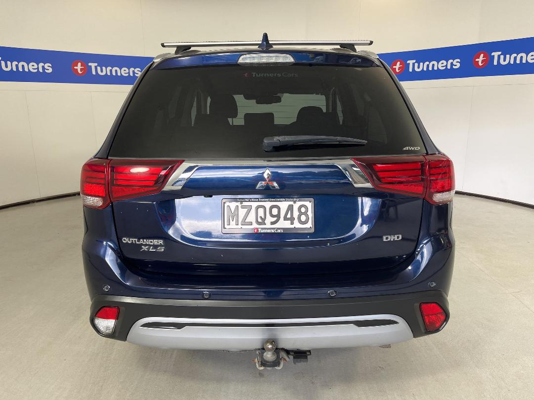 Photo '6' of Mitsubishi Outlander Photo '6' of Mitsubishi Outlander