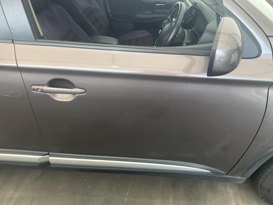 Photo '9' of Mitsubishi Outlander LS