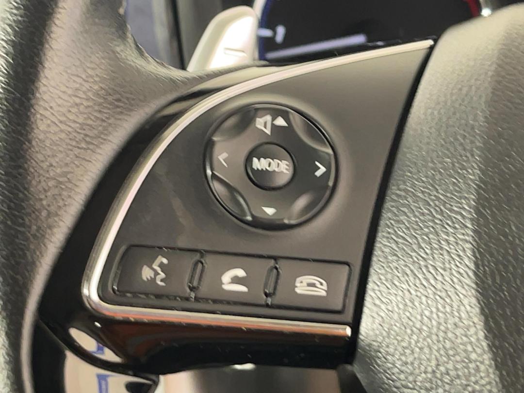 Photo '24' of Mitsubishi Outlander