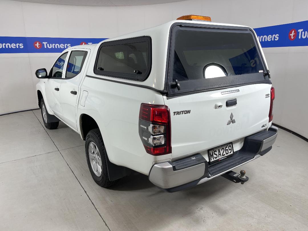 Photo '5' of Mitsubishi Triton Photo '5' of Mitsubishi Triton