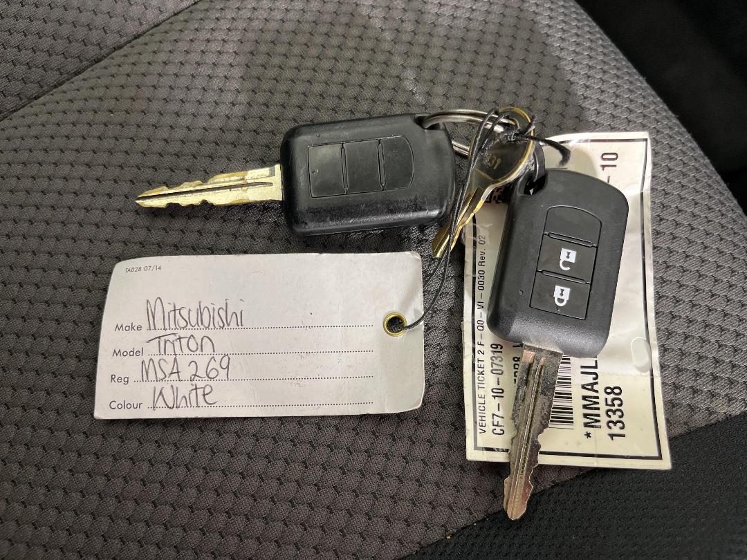 Photo '22' of Mitsubishi Triton Photo '22' of Mitsubishi Triton