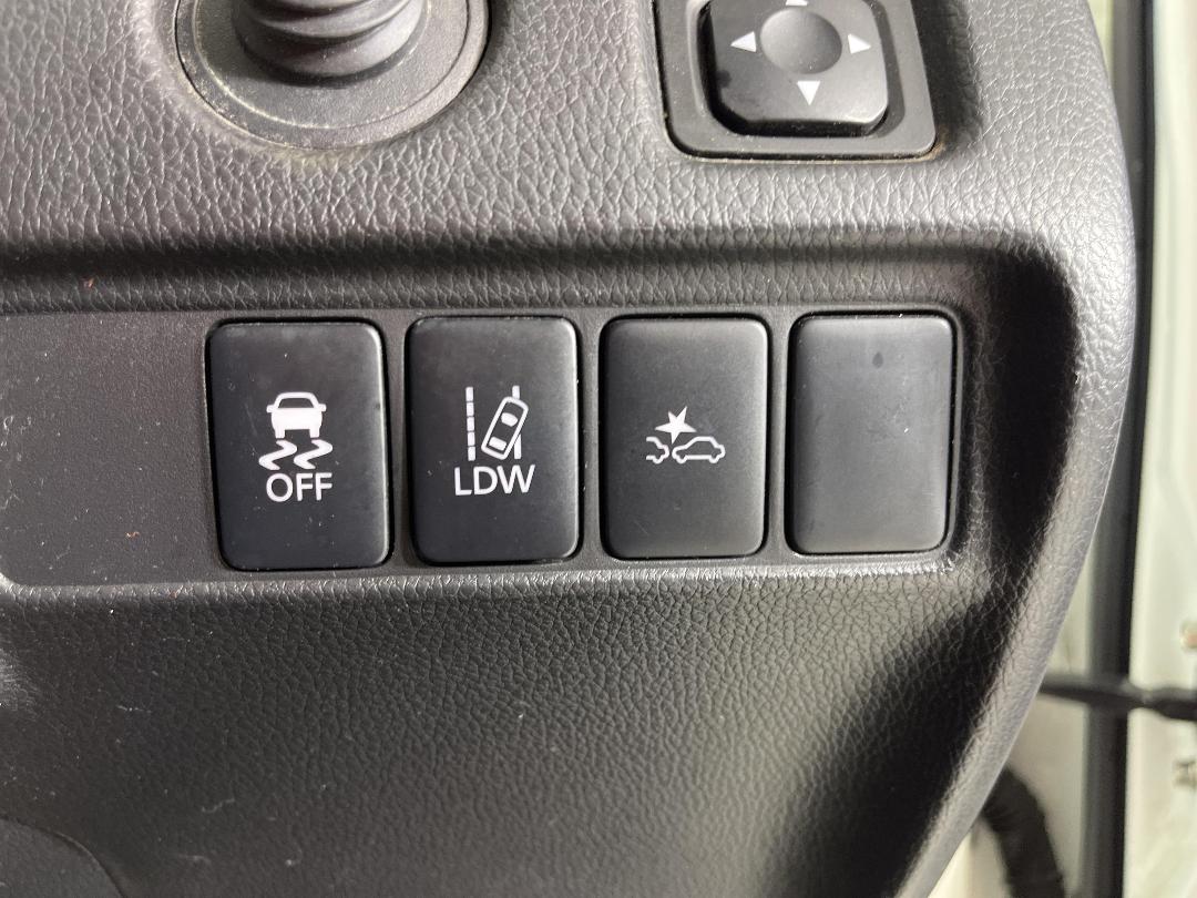 Photo '25' of Mitsubishi Triton Photo '25' of Mitsubishi Triton