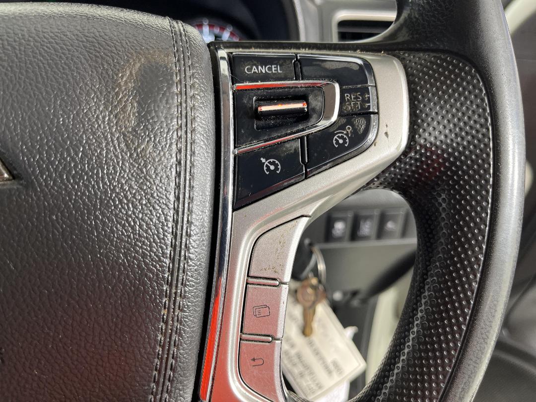 Photo '26' of Mitsubishi Triton Photo '26' of Mitsubishi Triton