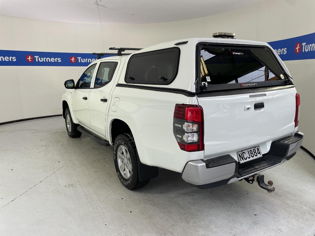 Photo '5' of Mitsubishi Triton