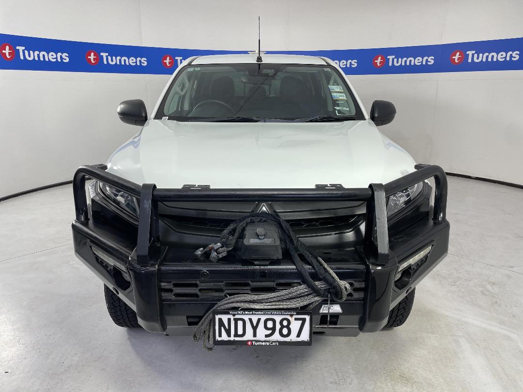 Photo '2' of Mitsubishi Triton Photo '2' of Mitsubishi Triton