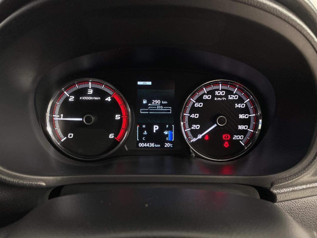 Photo '21' of Mitsubishi Triton Photo '21' of Mitsubishi Triton