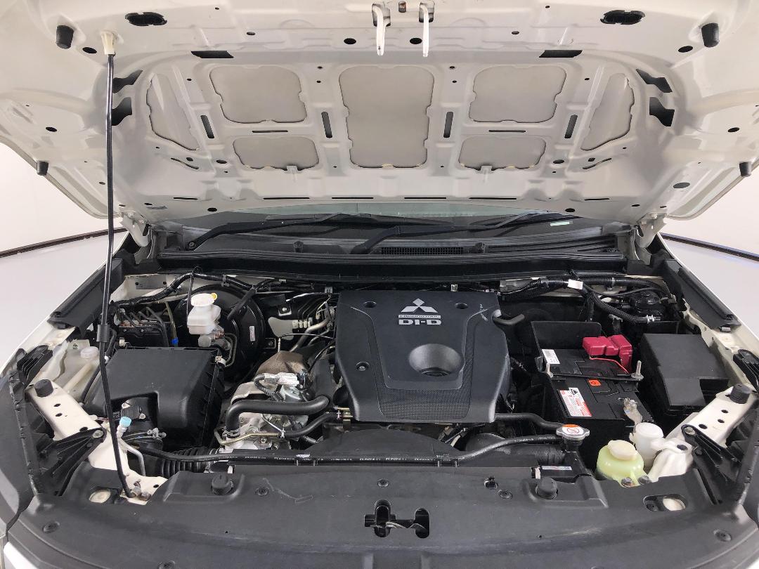 Photo '13' of Mitsubishi Triton Photo '13' of Mitsubishi Triton