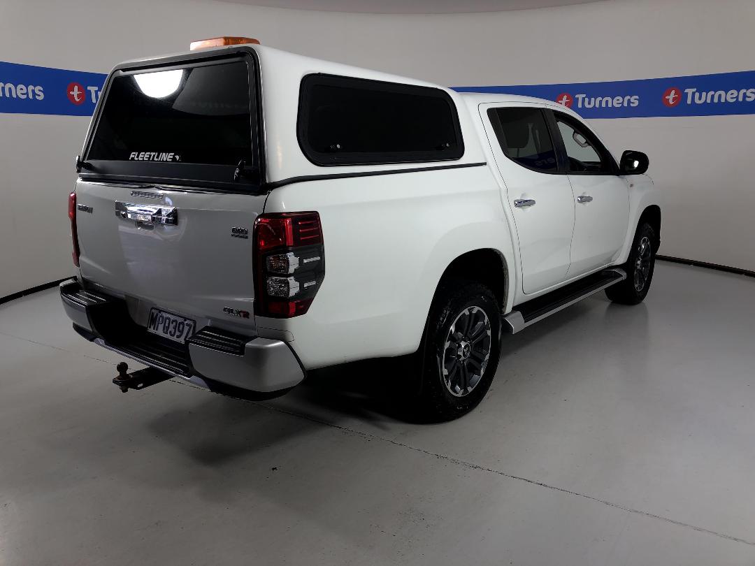 Photo '7' of Mitsubishi Triton