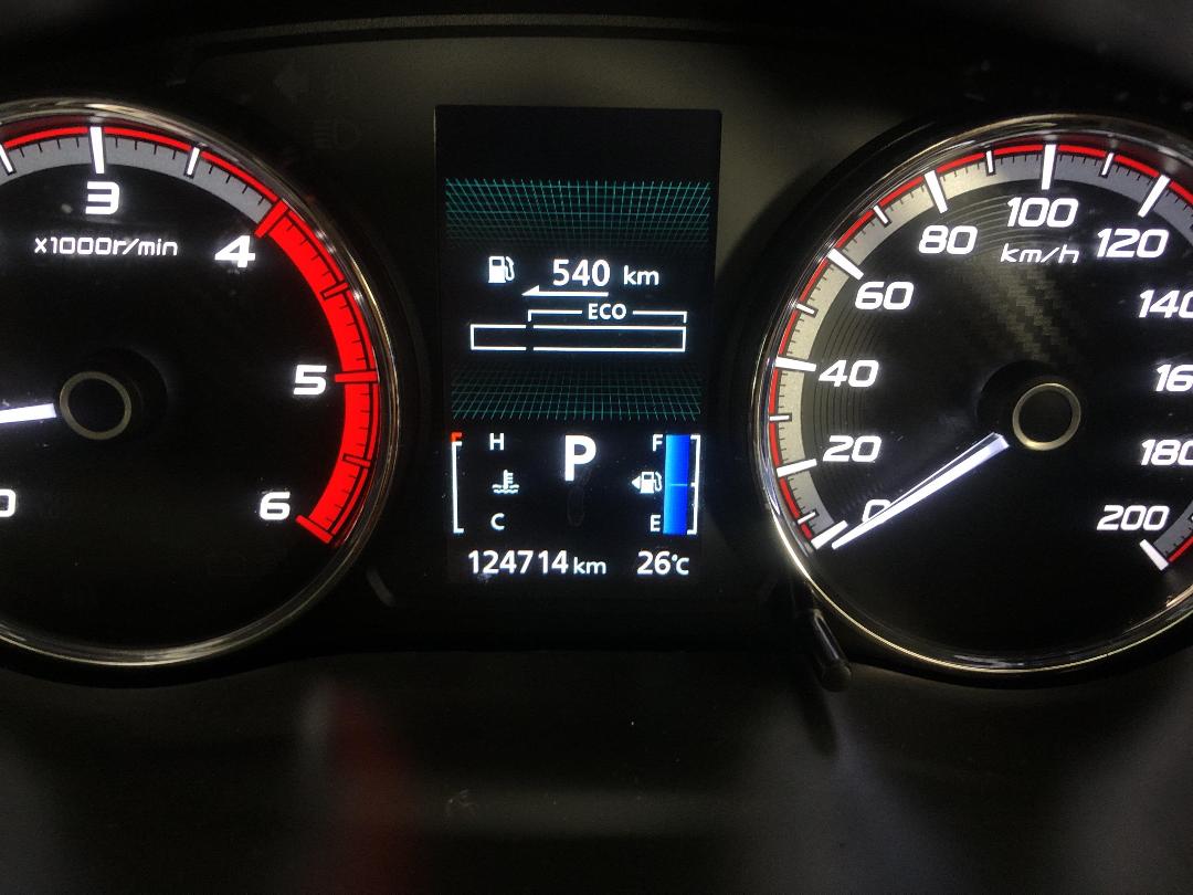 Photo '21' of Mitsubishi Triton