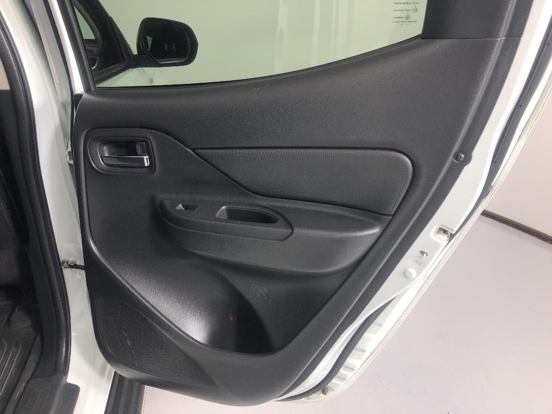 Photo '19' of Mitsubishi Triton