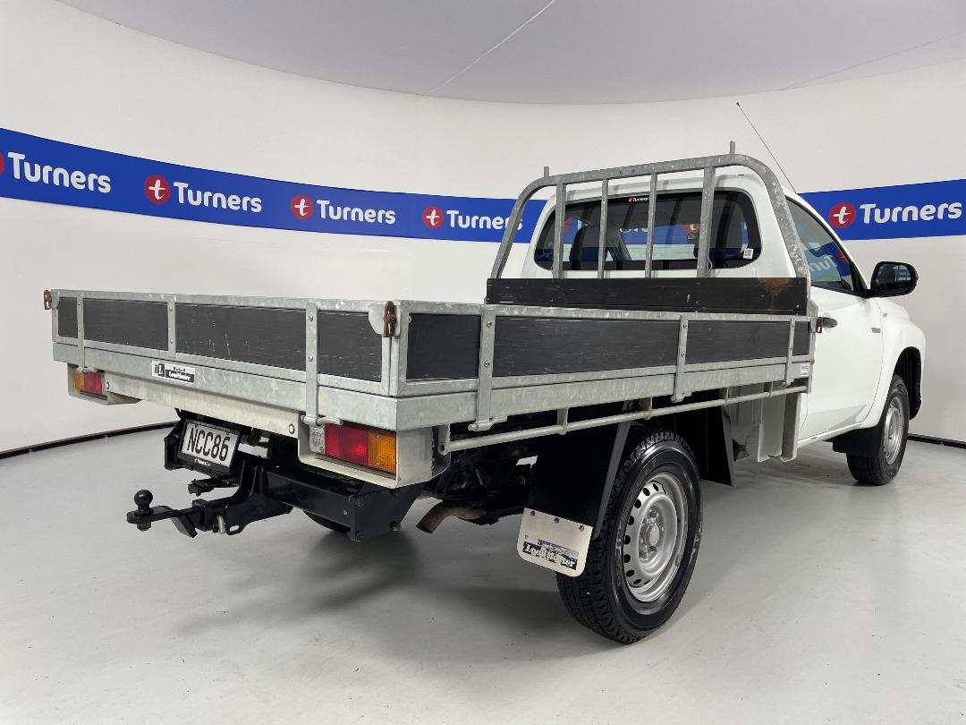 Photo '7' of Mitsubishi Triton