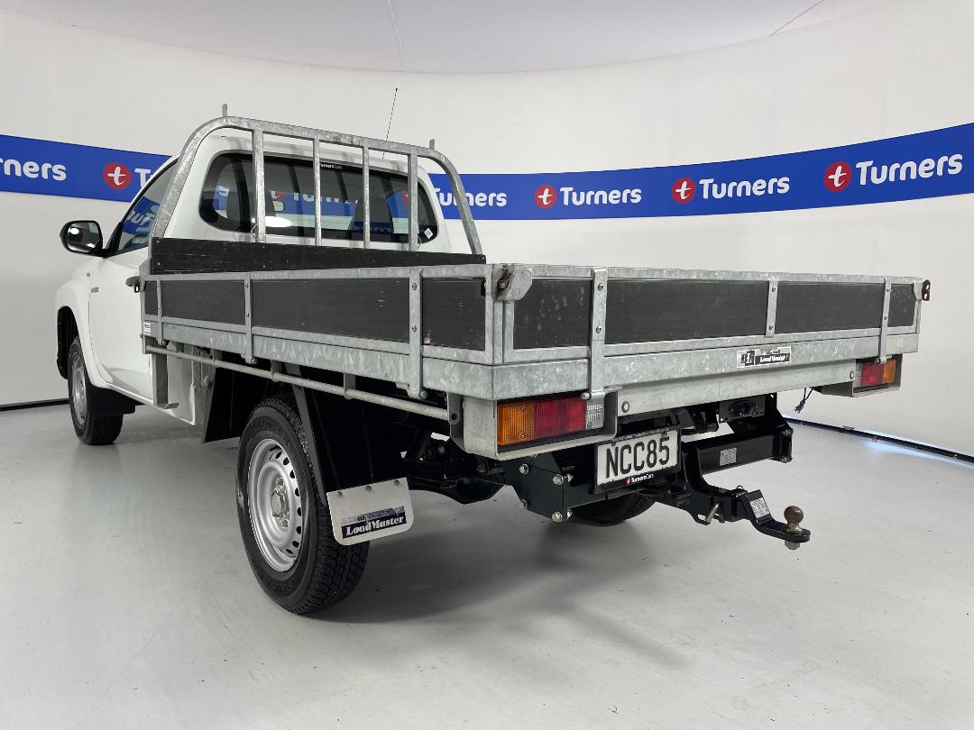 Photo '5' of Mitsubishi Triton