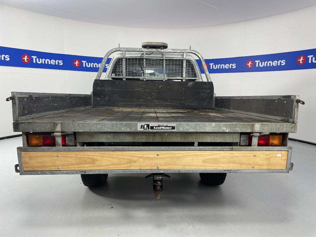 Photo '14' of Mitsubishi Triton