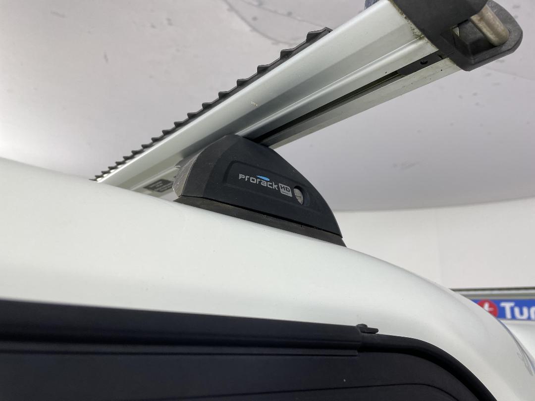 Photo '26' of Mitsubishi Triton