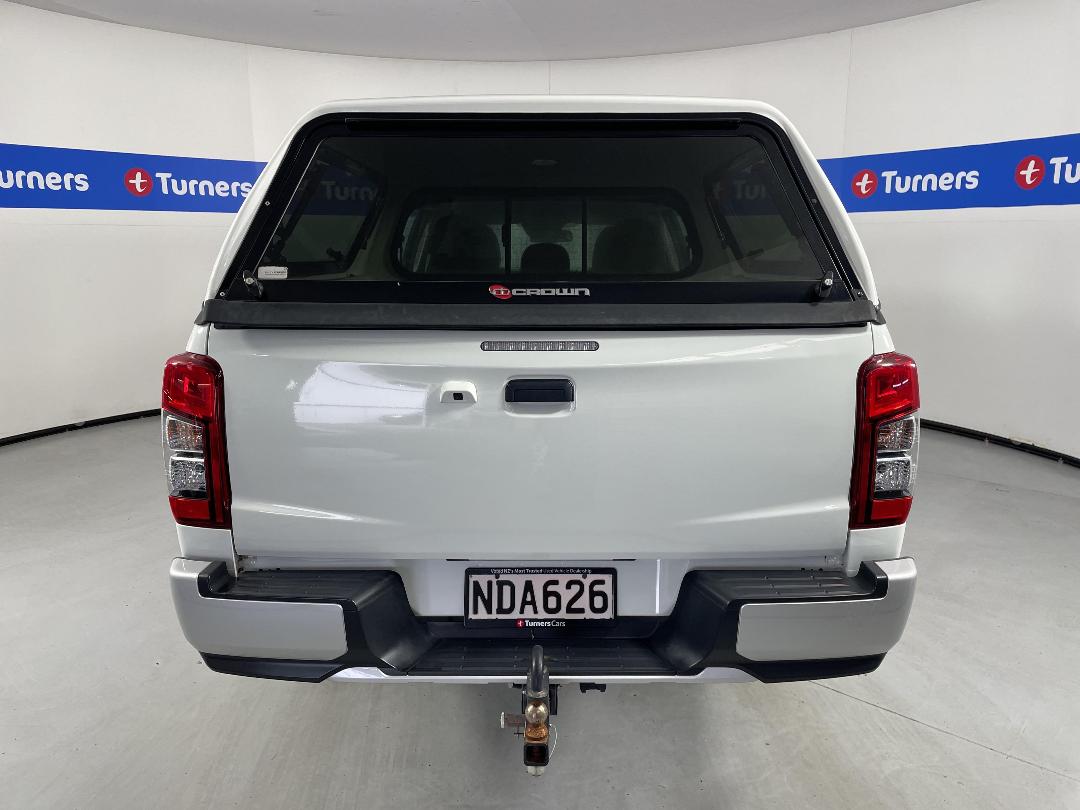 Photo '6' of Mitsubishi Triton