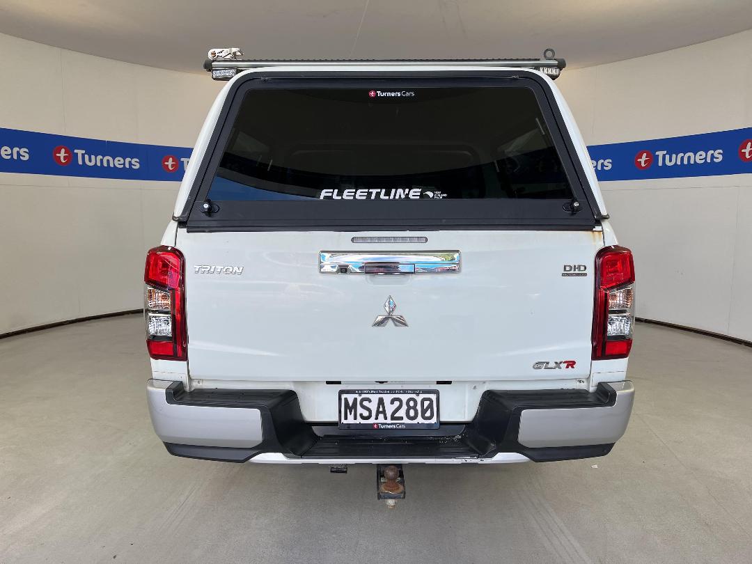 Photo '6' of Mitsubishi Triton Photo '6' of Mitsubishi Triton