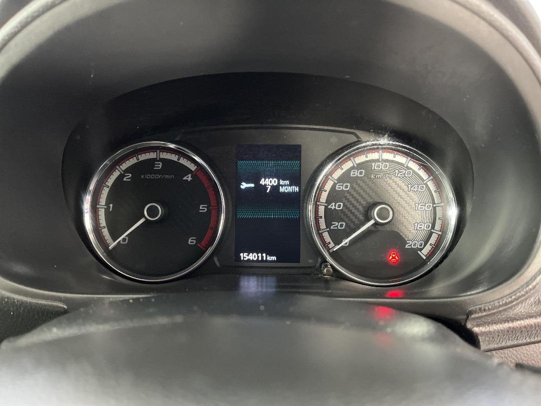 Photo '21' of Mitsubishi Triton Photo '21' of Mitsubishi Triton