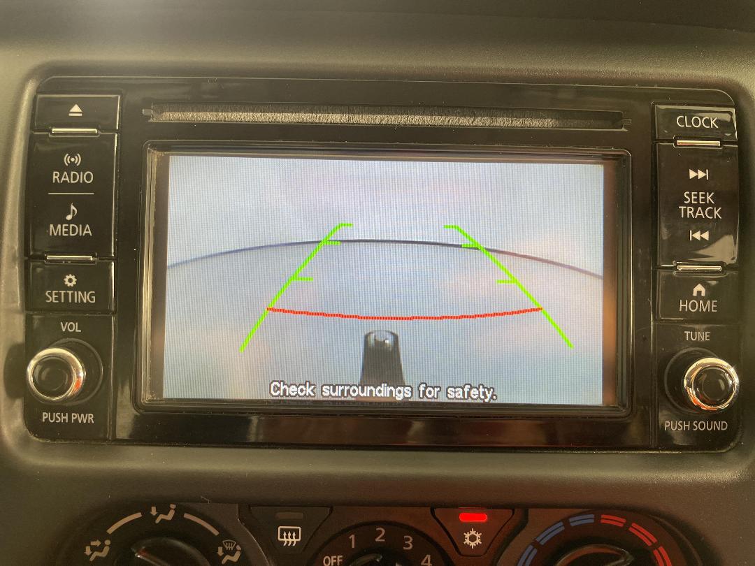 Photo '23' of Mitsubishi Triton