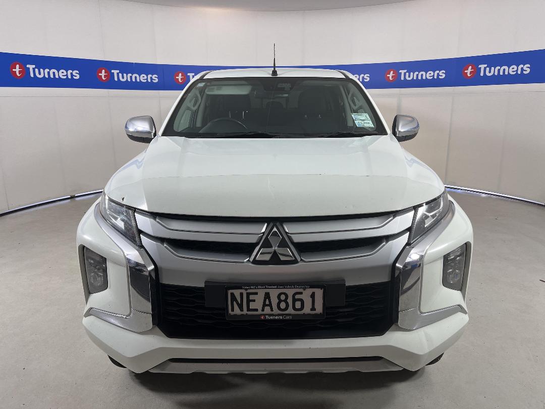 Photo '2' of Mitsubishi Triton Photo '2' of Mitsubishi Triton