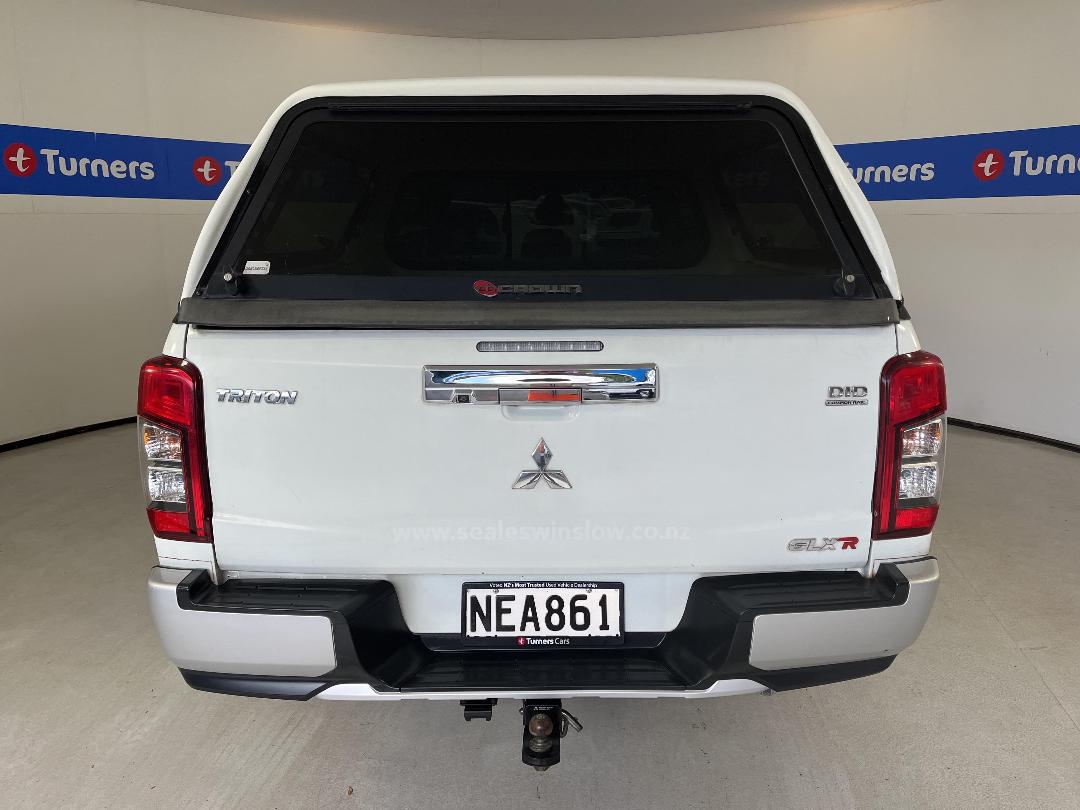 Photo '6' of Mitsubishi Triton Photo '6' of Mitsubishi Triton