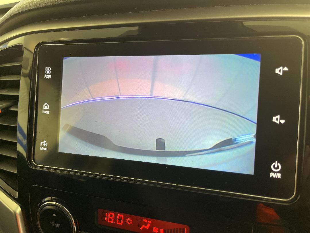 Photo '26' of Mitsubishi Triton Photo '26' of Mitsubishi Triton