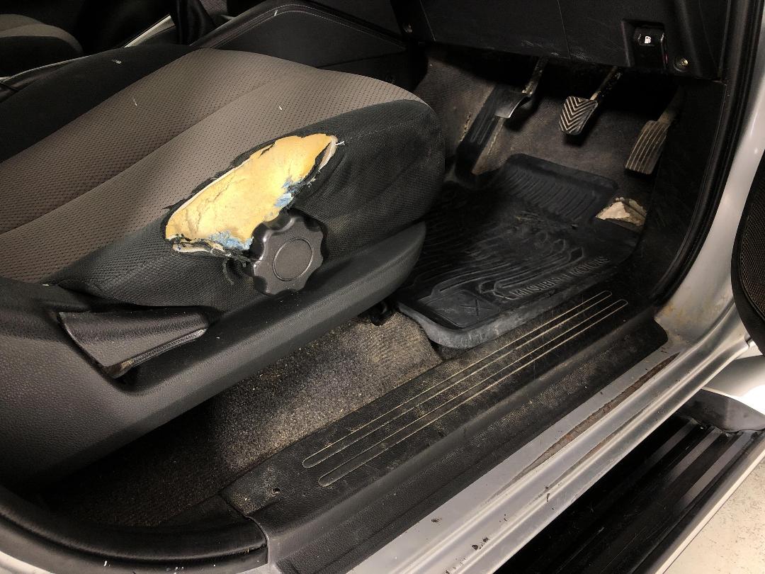 Photo '25' of Mitsubishi Triton