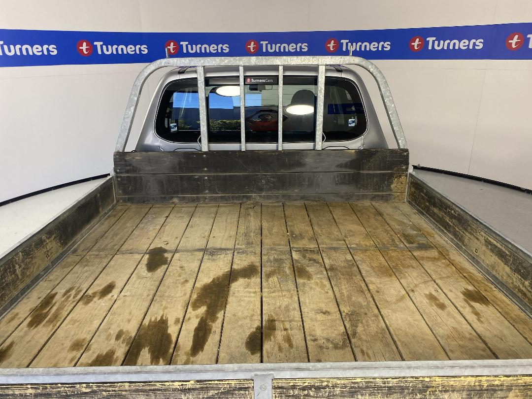 Photo '14' of Mitsubishi Triton