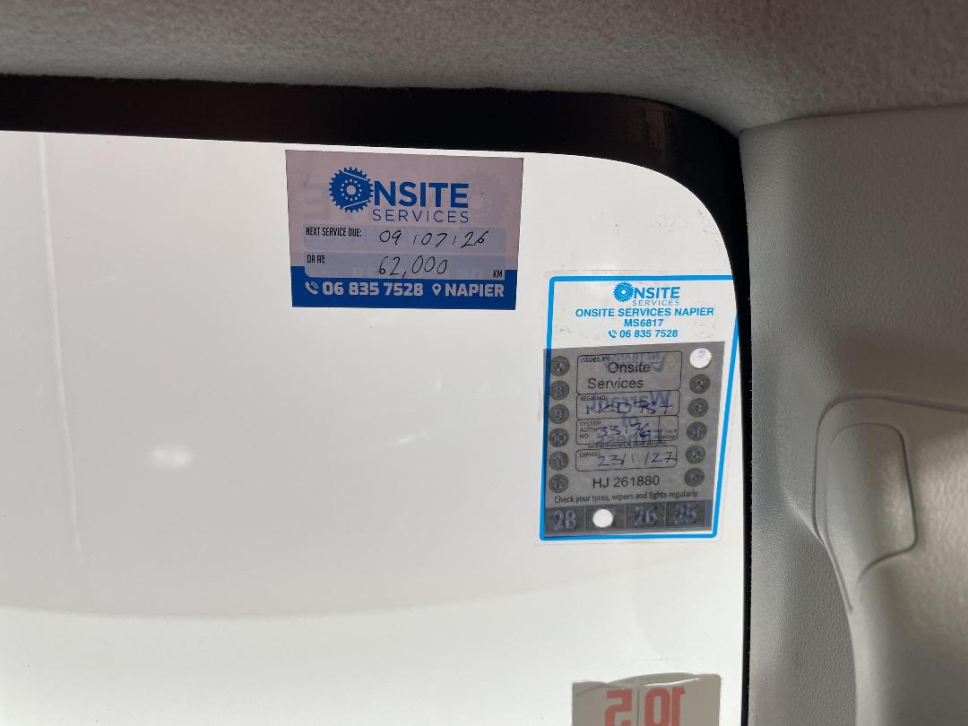 Photo '25' of Mitsubishi Triton Photo '25' of Mitsubishi Triton