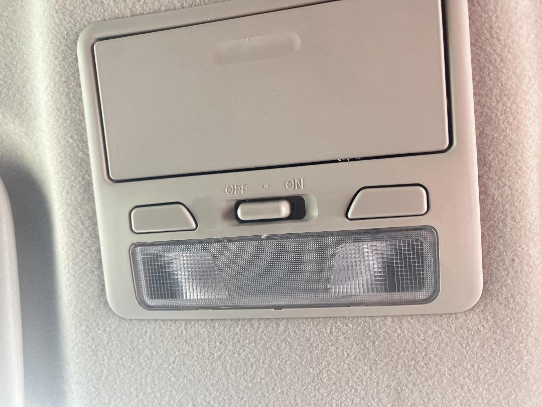 Photo '31' of Mitsubishi Triton