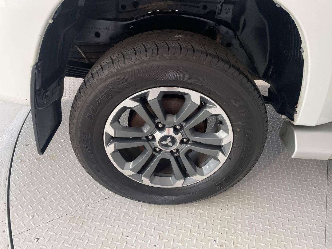 Photo '12' of Mitsubishi Triton Photo '12' of Mitsubishi Triton