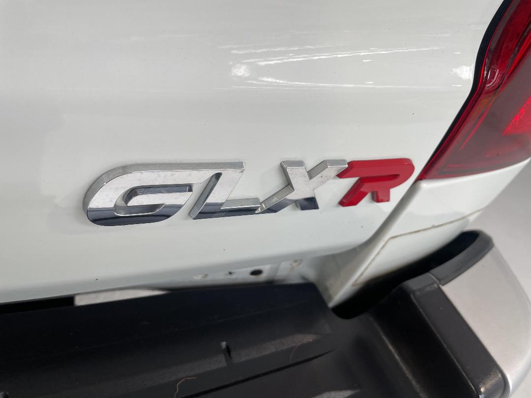 Photo '38' of Mitsubishi Triton