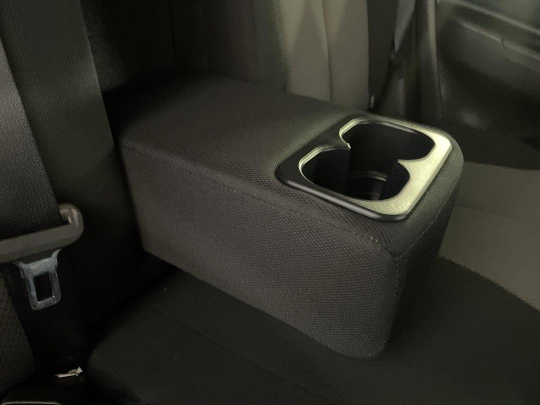 Photo '23' of Mitsubishi Triton