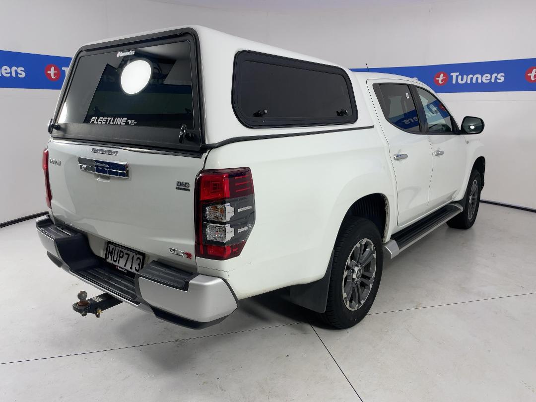 Photo '7' of Mitsubishi Triton