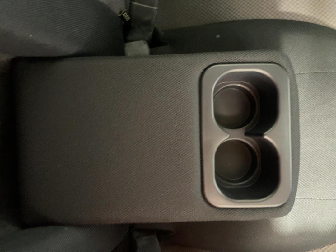 Photo '24' of Mitsubishi Triton