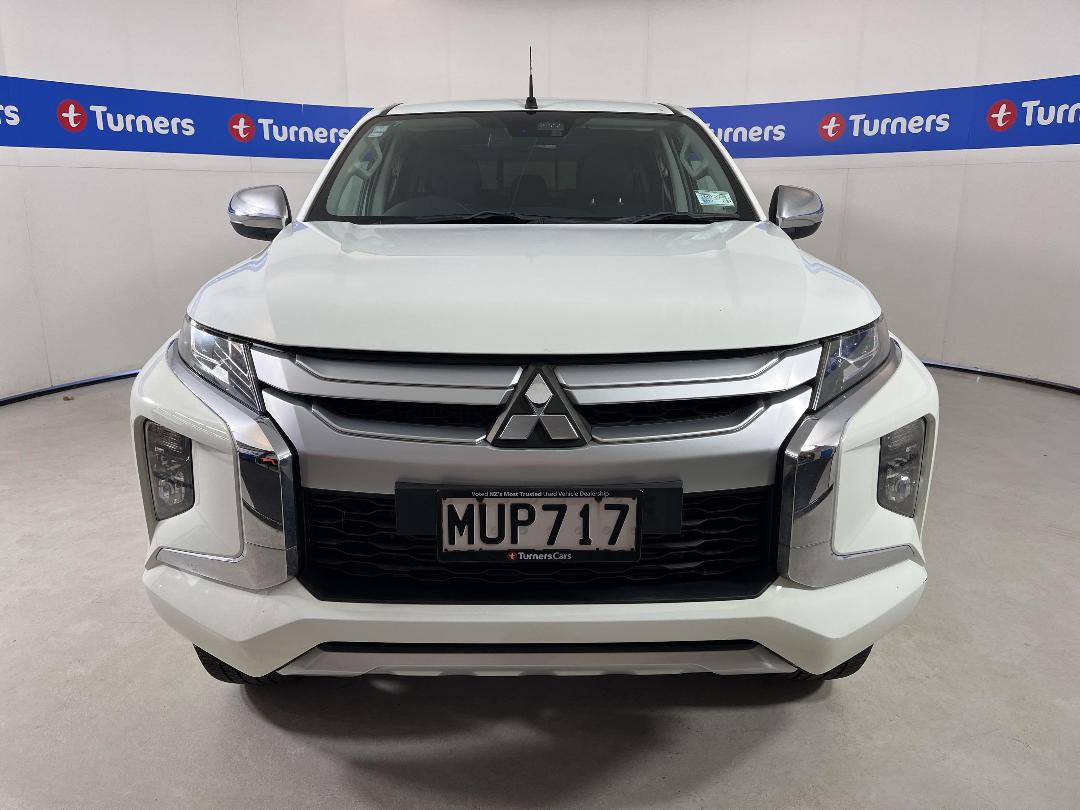 Photo '2' of Mitsubishi Triton Photo '2' of Mitsubishi Triton