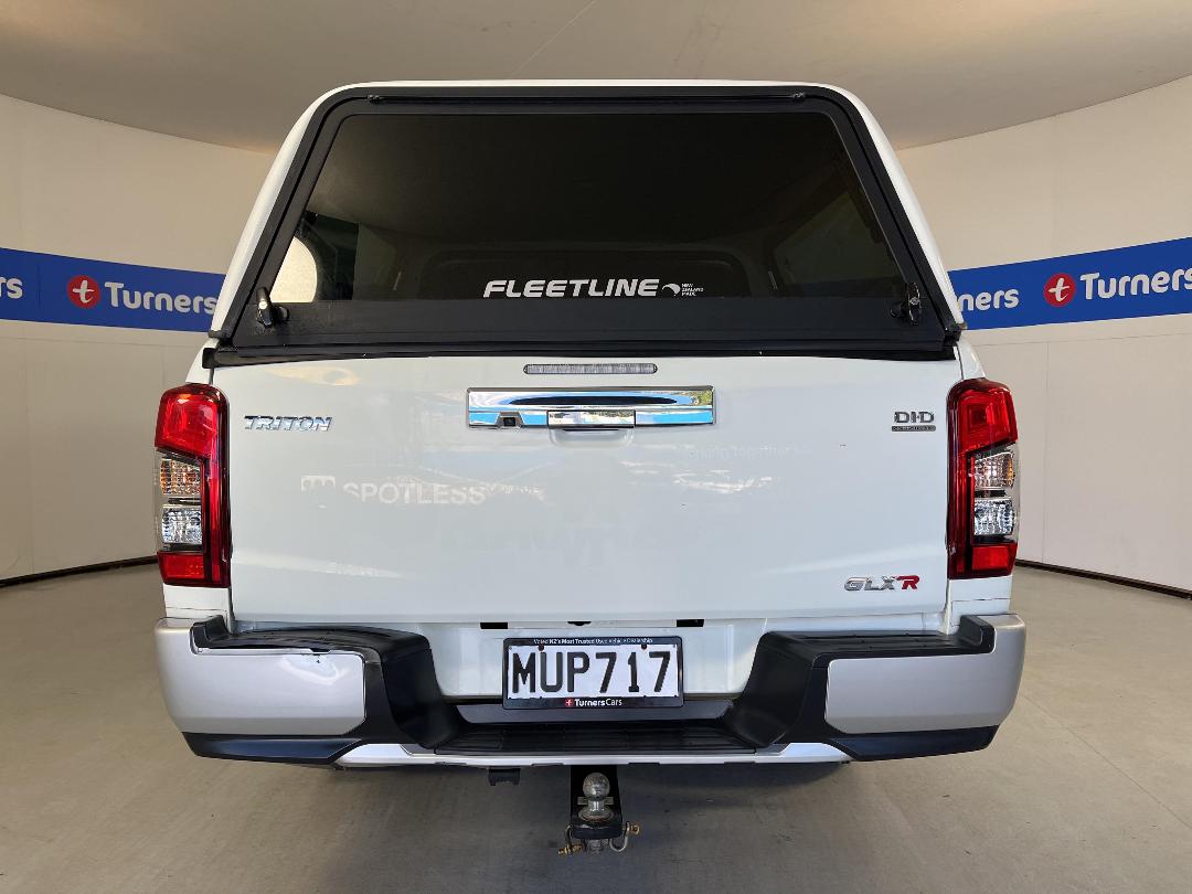 Photo '6' of Mitsubishi Triton Photo '6' of Mitsubishi Triton