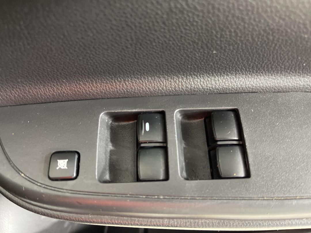 Photo '26' of Mitsubishi Triton Photo '26' of Mitsubishi Triton