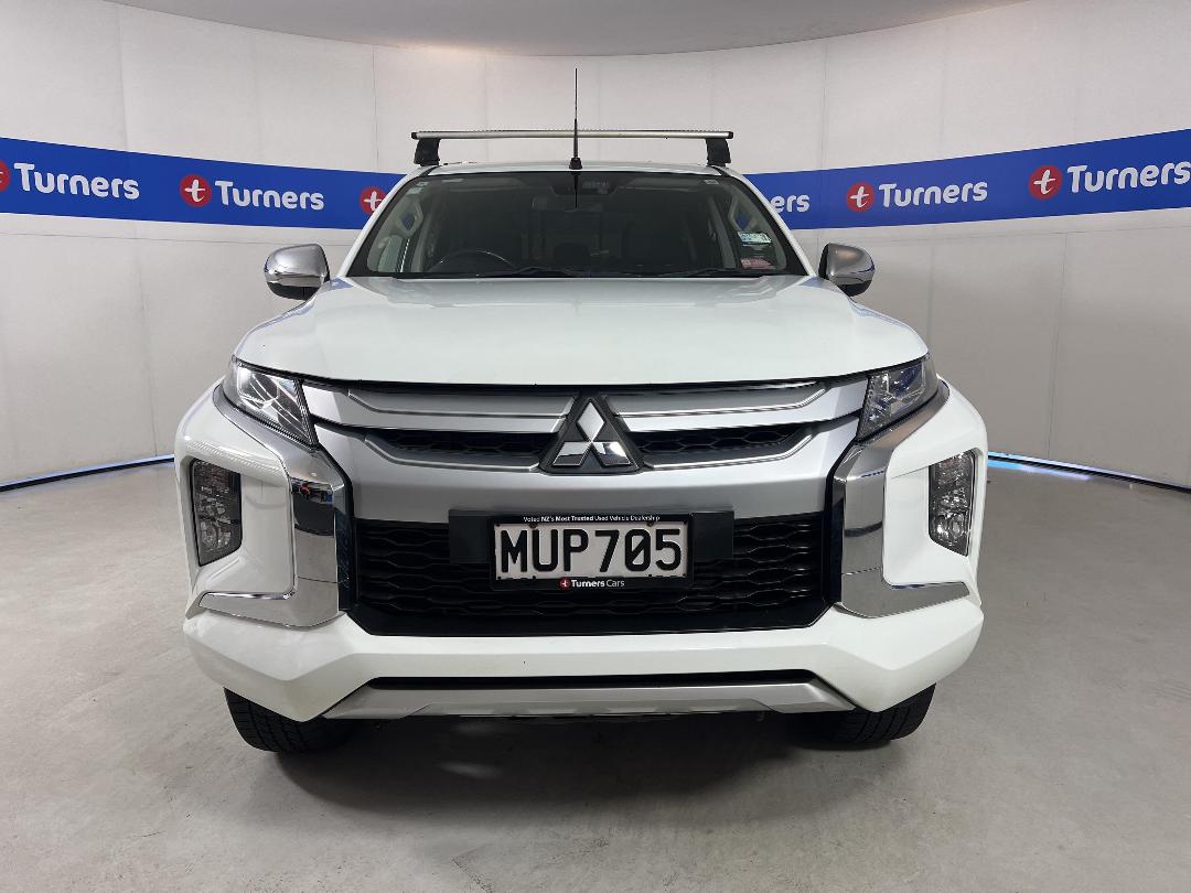 Photo '2' of Mitsubishi Triton Photo '2' of Mitsubishi Triton