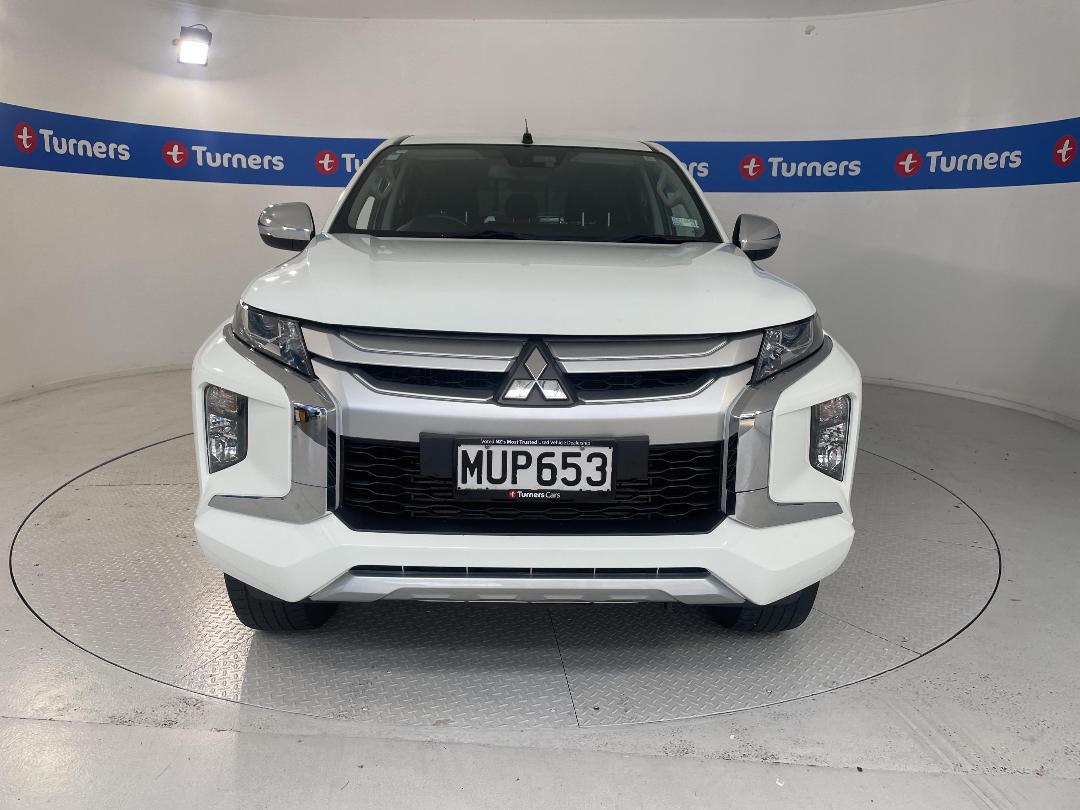 Photo '2' of Mitsubishi Triton Photo '2' of Mitsubishi Triton