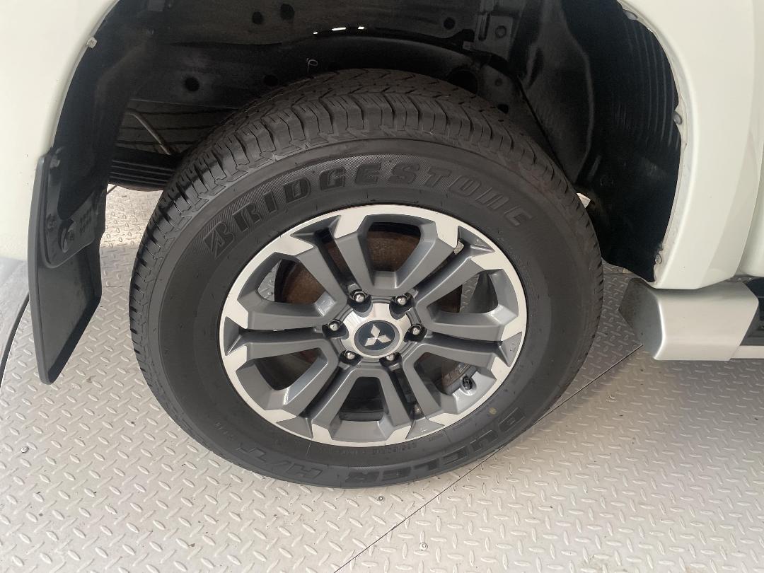 Photo '12' of Mitsubishi Triton Photo '12' of Mitsubishi Triton