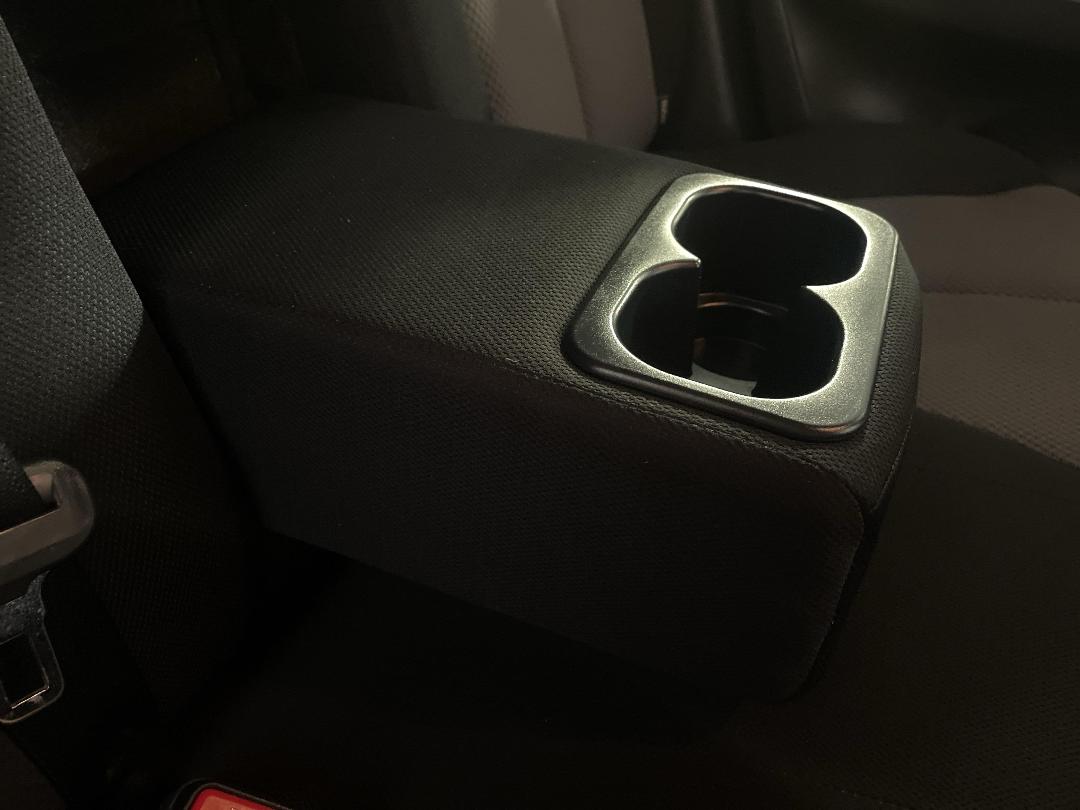 Photo '23' of Mitsubishi Triton Photo '23' of Mitsubishi Triton