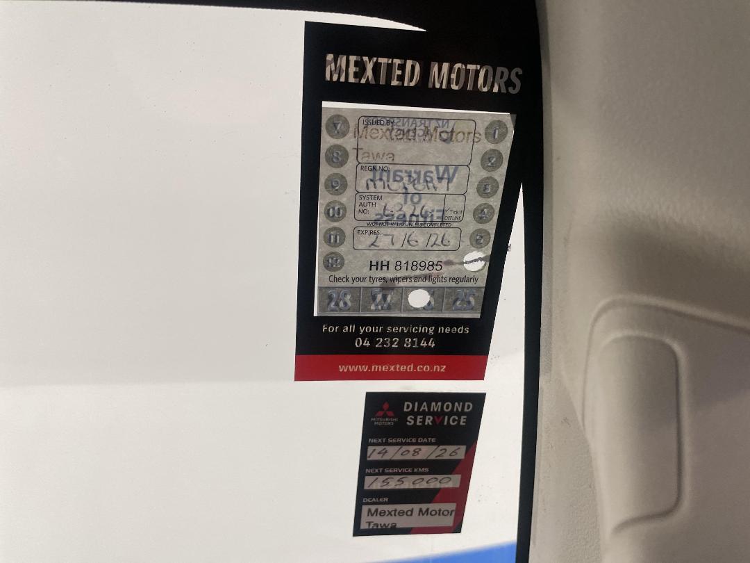 Photo '34' of Mitsubishi Triton Photo '34' of Mitsubishi Triton